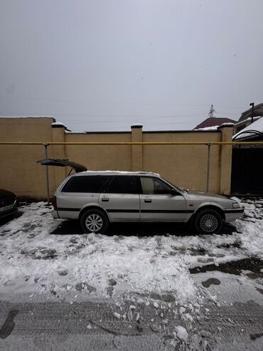 Mazda: Mazda 626: 1988 г., Механика, Бензин — 1