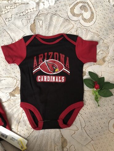 Manejlər: Bodi, Uniseks, 3 - 6 ay