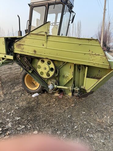 Другие комбайны: Ешка комбайн Состояние отличное мотор капремонттон кийин 20 га беде — 2