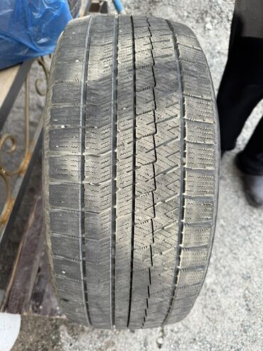 центр шины: Шины 225 / 50 / R 17, Зима, Новый, Комплект, Легковые, Bridgestone