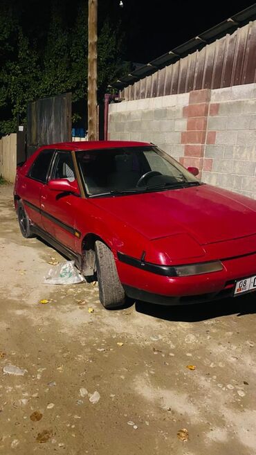 советский машина: Mazda 3: 1990 г., 1.8 л, Механика, Бензин, Хэтчбэк