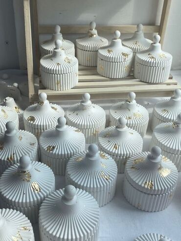 Heykəlciklər: Sifariş onceden goturulur.
Qiymet modele gore deyisir — 10