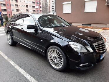 Mercedes-Benz: Mercedes-Benz E 220: 2.2 l. | 2009 έ. Λιμουζίνα — 4