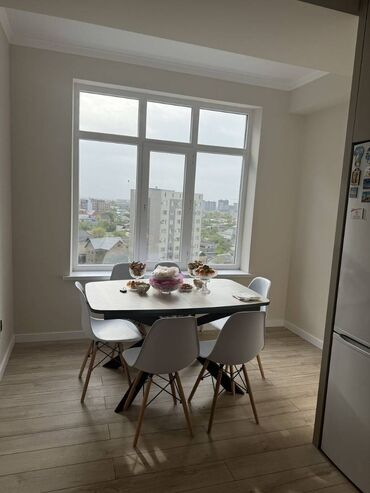 ак жол квартира: 2 комнаты, 75 м², Элитка, 8 этаж, Евроремонт