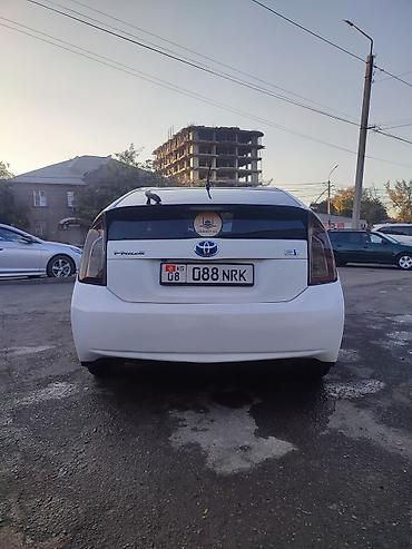 prius 2024: Toyota Prius: 2015 г., 1.8 л, Вариатор, Гибрид, Хэтчбэк — 4