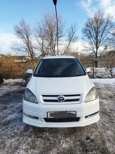 Toyota: Toyota Ipsum: 2001 г., 2.4 л, Автомат, Газ, Минивэн