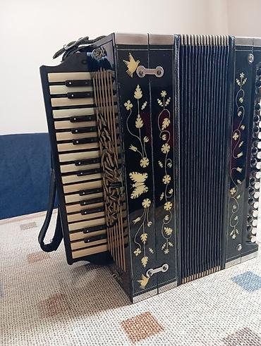 1000 manat nece rubl edir: Akustik Akkordeon, İşlənmiş, Ünvandan götürmə — 3
