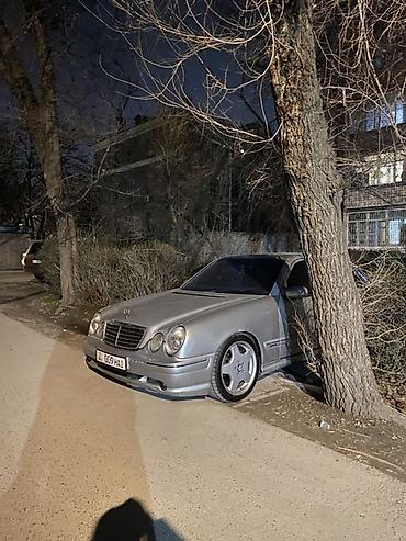 Продажа авто: Mercedes-Benz E-Class: 2000 г., 4.3 л, Автомат, Бензин, Седан — 5