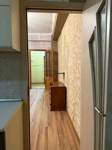 Uzunmüddətli kirayə mənzillər: Xirdalan Heyder Eliyev praspekti 120 marsurutun sonu 16/6 mertebesi 2 — 14