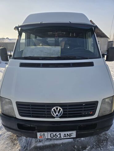 коробка бус: Volkswagen : 2003 г., 3 л, Механика, Дизель, Бус