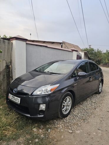 Toyota: Toyota Prius: 2011 г., 1.8 л, Вариатор, Гибрид, Хетчбек