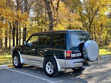 равон машина: Mitsubishi Pajero: 2013 г., 2.4 л, Механика, Бензин, Внедорожник