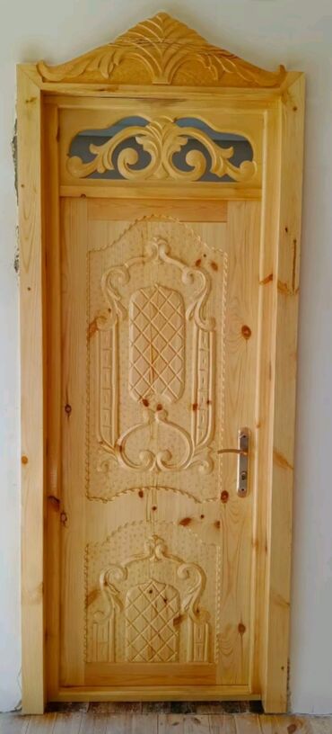 Otaq qapıları: Taxta qapılar – klassik oyma dizaynlar Məhsul təsviri: - Material — 10