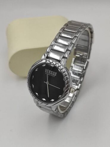 versace saat qiymetleri: Yeni, Qol saatı, rəng - Gümüşü