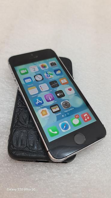Apple iPhone: IPhone SE, Б/у, 64 ГБ, Черный, Чехол, 100 % — 4