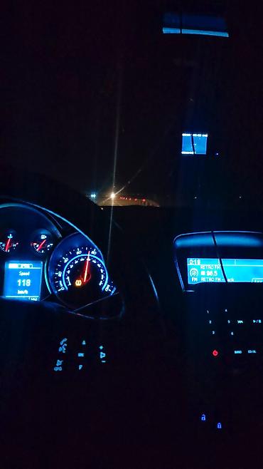 Chevrolet: Chevrolet Cruze sedan - Kuzov: 4 qapılı sedan, qara rəng - Mühərrik — 3