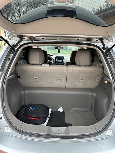 Nissan: Nissan Leaf: 2011 г., Электромобиль, Хэтчбэк — 2