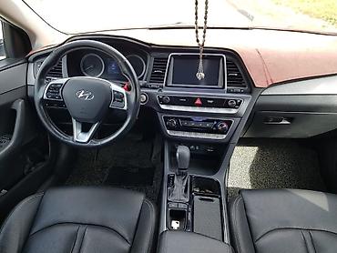 соната ден8: Hyundai Sonata: 2018 г., Седан — 9
