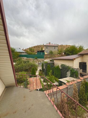 Долгосрочная аренда домов: 220 м², 6 комнат — 8