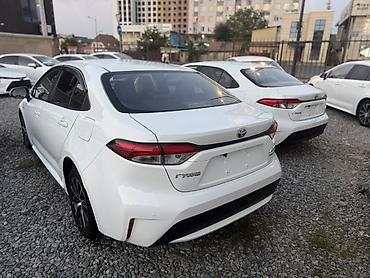 на легаси в4: Toyota Corolla: 2022 г., Вариатор, Гибрид, Седан — 2