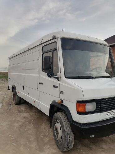 817 мерс: Легкий грузовик, Mercedes-Benz, Стандарт, Б/у