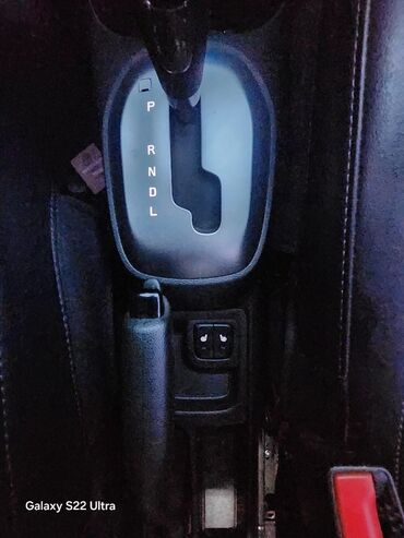 Chevrolet: Chevrolet Spark: 2016 г., 1 л, Вариатор, Бензин, Хэтчбэк — 18