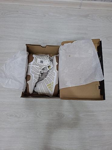 Şəxsi əşyalar: Orijinal Adidas Barsofka. Amerikadan təzə gəlib, istifadə olunmayıb — 2