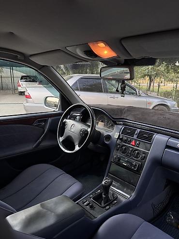 s coupe: Mercedes-Benz E-Class: 2000 г., 2.4 л, Механика, Бензин, Седан — 9