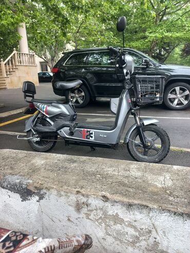 Mopedlər,skuterlər: - JIY23, 50 sm3, 2024 il, 2000 km