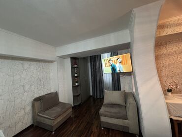 Посуточная аренда квартир: 1 комната, Душевая кабина, Постельное белье, Кондиционер — 14