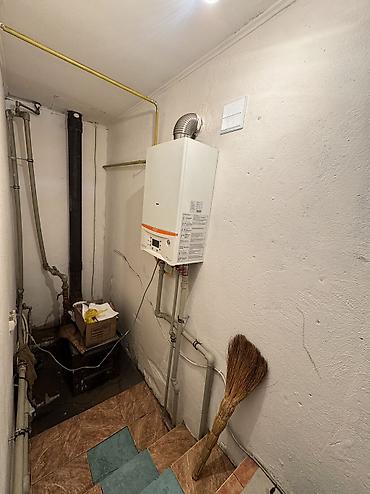 Продажа коттеджей и домов: Срочно продается дом 16 соток Село Новопокровка Все документы готовы — 18