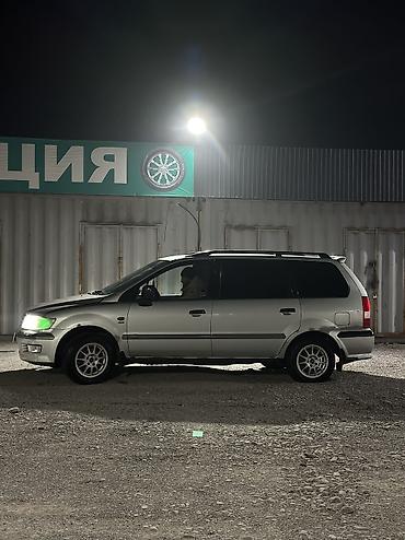 хундай старекс 1: Mitsubishi Space Wagon: 1999 г., 2.4 л, Автомат, Бензин, Вэн/Минивэн — 3