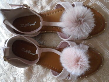 bench sandale: Sandals, 40