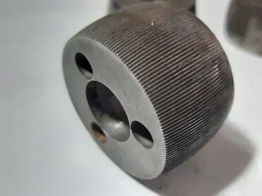 slike ikona svetaca: Tockici za radlu, recke 0,8mm Cena je po komadu a na raspolaganju je
