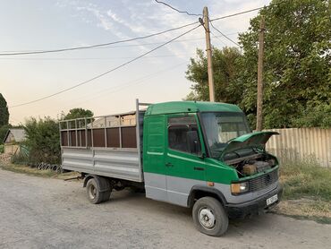 срочно продаю в связи с переездом: Mercedes-Benz : 1990 г., 4 л, Механика, Дизель, Пикап