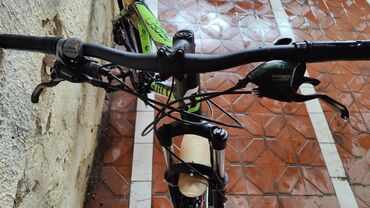 İdman velosipedləri: İşlənmiş Dağ velosipedi Scott, 26", sürətlərin sayı: 21, Ünvandan götürmə, Ödənişli çatdırılma — 3