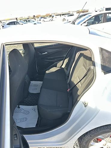 Chevrolet: Chevrolet Onix: 2020 г., Бензин, Седан — 9