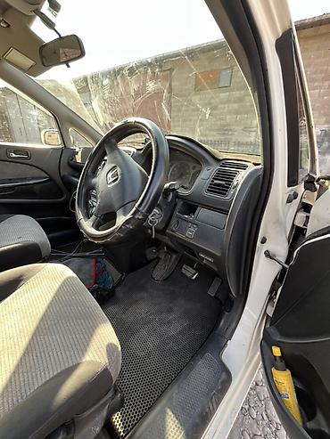 стрим крыло: Honda Stream: 2002 г., 1.7 л, Автомат, Бензин, Минивэн — 3