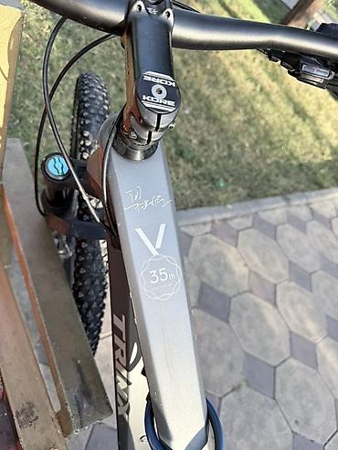 trinx carbon: Горный велосипед Trinx Factory Team V35 (карбон) - Рама: карбоновая — 5