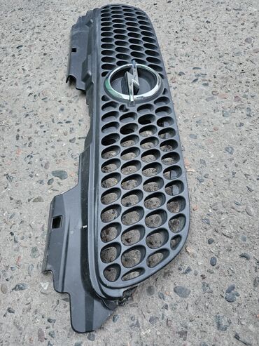 Решетки радиатора: Решетка радиатора Opel 2001 г., Б/у, Оригинал — 9