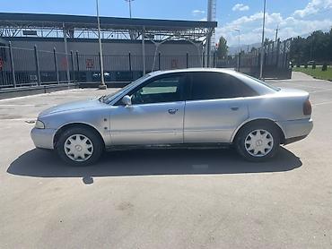 Унаа: Audi A4: 1996 г., 1.6 л, Кол менен иштөөчү, Бензин, Седан — 5