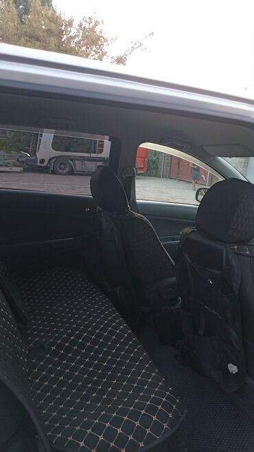 Toyota: Toyota WISH: 2003 г., 1.8 л, Автомат, Бензин, Минивэн — 12