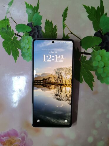противоударный телефон: Продаю Redmi 13pro