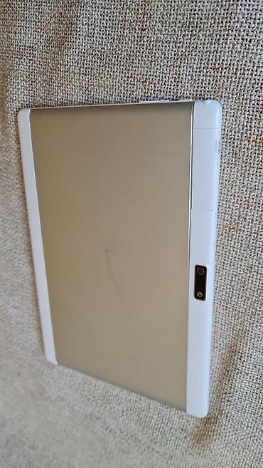 Tableti: Acer Iconia tablet – bela boja - Ekran: oko 10,1 inča (širok okvir — 10