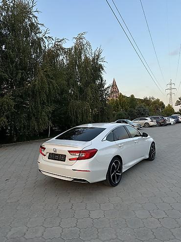 highlander 2012: Honda Accord: 2018 г. — 5