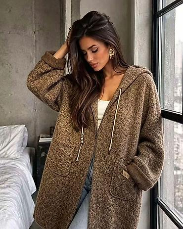 palerina: ✨️BIG SIZE JAKNICE ✨️
Velicine: L XL XXL XXXL
Cena: 3400 dinara — 3