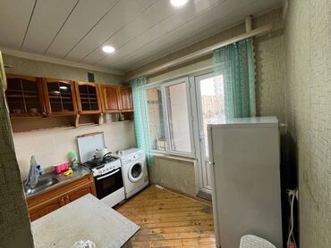 Köhnə tikili: Bakı, 3 otaqlı, Köhnə tikili, m. Həzi Aslanov, 90 kv. m -da lalafo.az — 11 Köhnə tikili: Bakı, 3 otaqlı, Köhnə tikili, m. Həzi Aslanov, 90 kv. m — 11