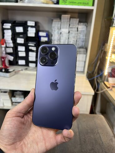 Apple iPhone: IPhone 14 Pro Max, Б/у, 256 ГБ, Deep Purple, Защитное стекло, Чехол, В рассрочку, 80 %