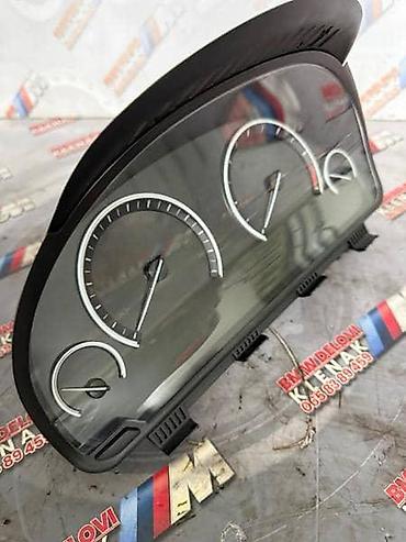 instrument tabla ford focus: POLU DIGITALNA TABLA 6WA F ZA BMW 518, 520, 520 GT . OD 2008. DO — 1