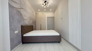 срочно продаётся 1 комнатная квартира в районе ошского рынка по улице кенсуйская: 2 бөлмө, Менчик ээси, Чогуу жашоосу жок, Толугу менен эмереги бар